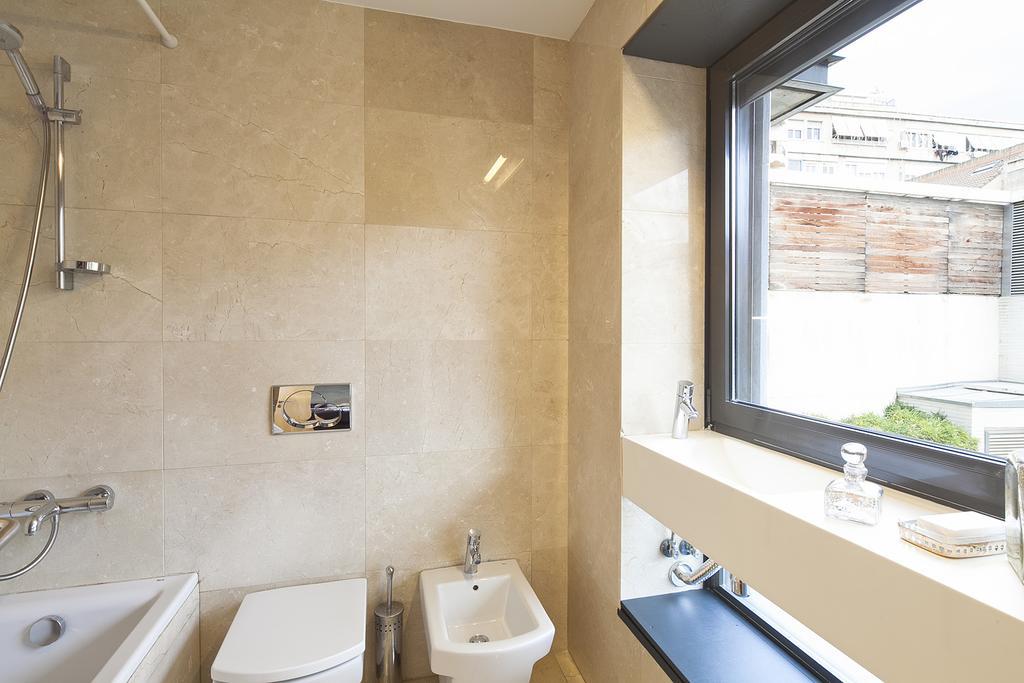 Apartment Barcelona Rentals - Swimming Pool With Terrace Eksteriør bilde