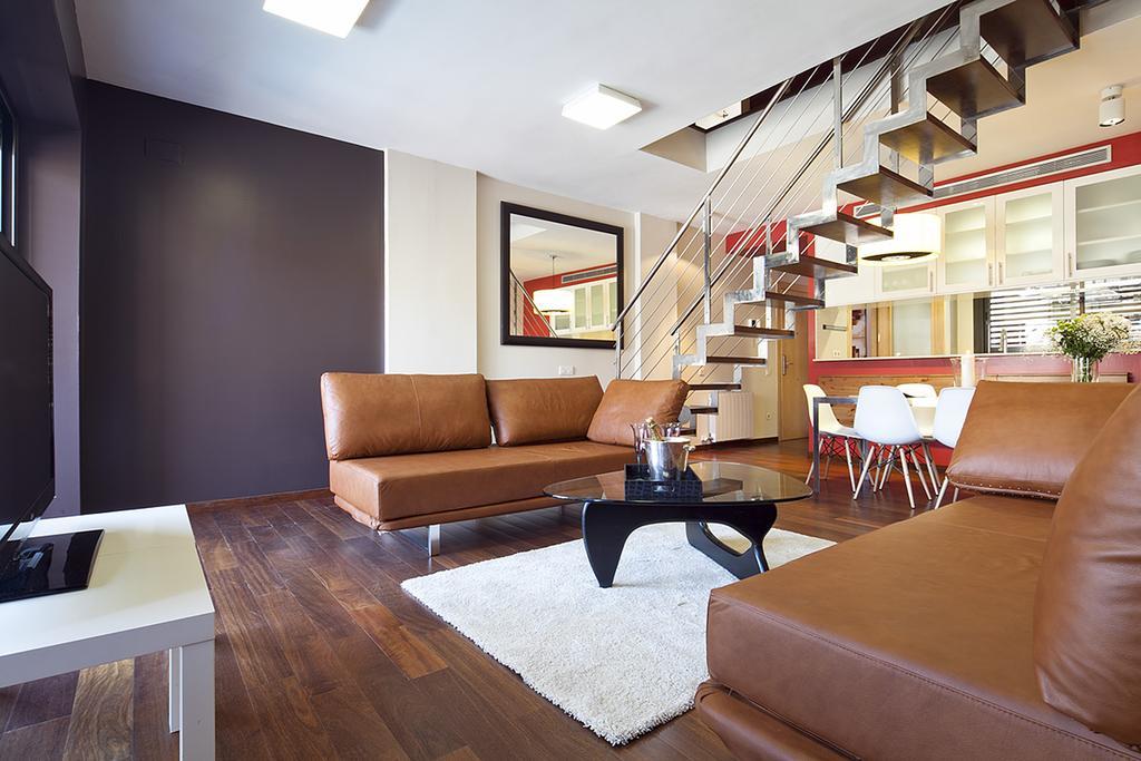 Apartment Barcelona Rentals - Swimming Pool With Terrace Eksteriør bilde